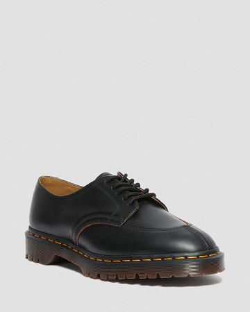 Black Men's Dr Martens 2046 Vintage Smooth Leather Oxfords Shoes | CA 611MQZ